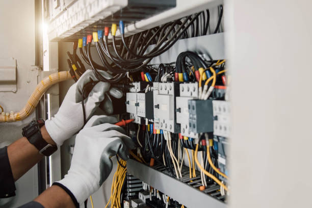 Best Electrical Outlet Repair  in Clintonville, WI